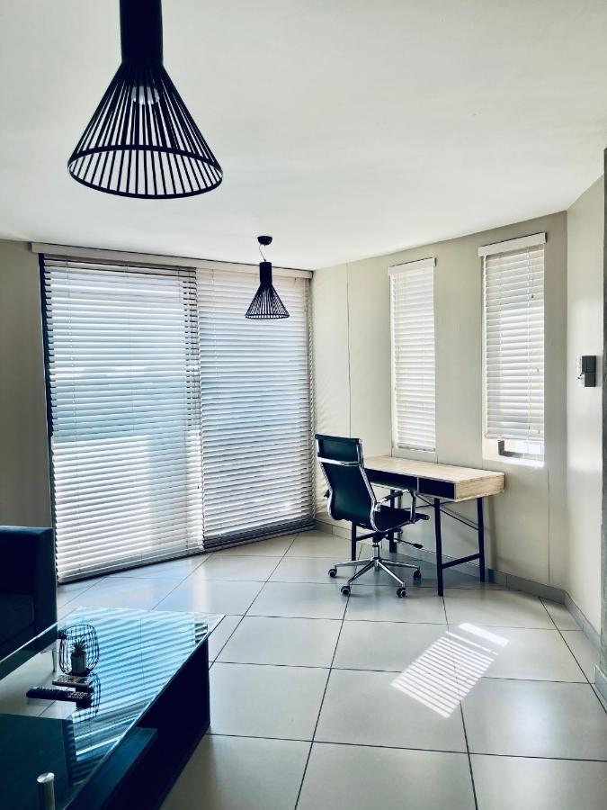 Modernluxe Apartment Windhoek Exterior foto
