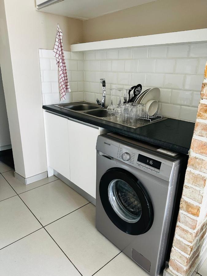 Modernluxe Apartment Windhoek Exterior foto